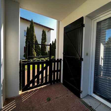 Bel Appartement T3 Avec Jardin, Piscine Et Parking, Proche Plage A Hendaye - Fr-1-239-739 Εξωτερικό φωτογραφία